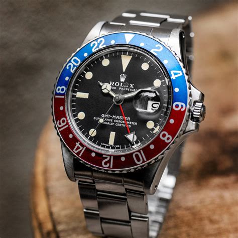 vintage rolex 1675 gmt master.